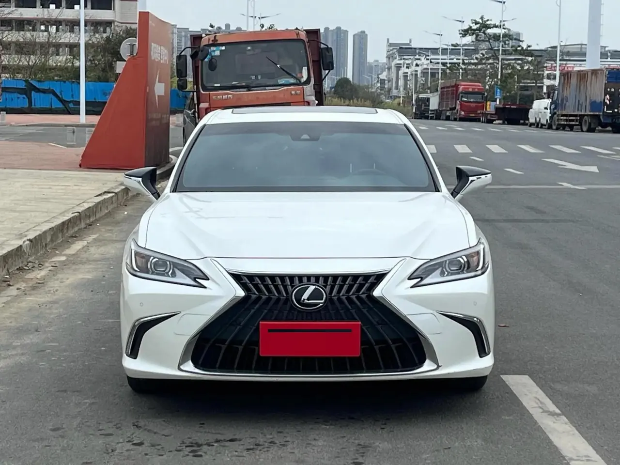 Lexus ES 2021 200 Excellence Edition 2