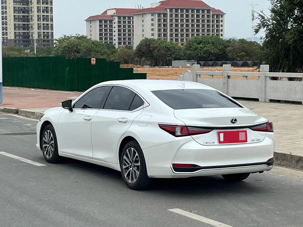 Lexus ES 2021 200 Excellence Edition 7
