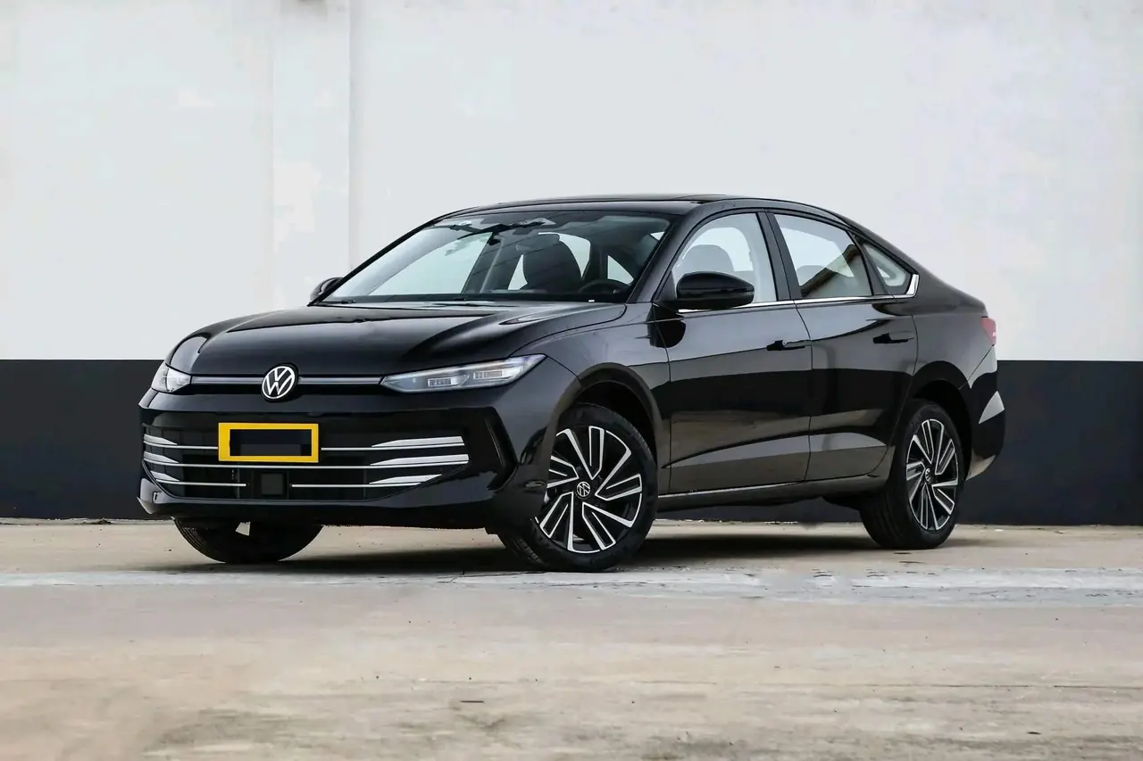 Volkswagen 2026 Lavida Pro 1.5TSI 300TSI Intelligent Edition Automatic - View 1