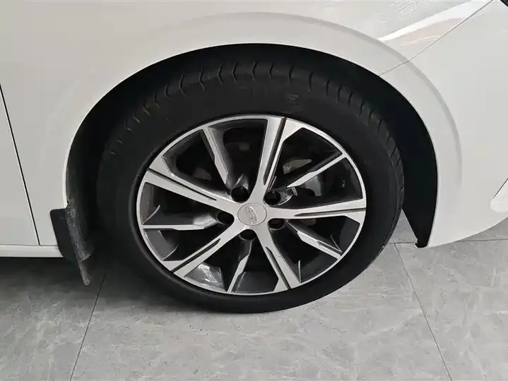 Emgrand 2022 4th Generation 1.5L CVT Honorable Model 6