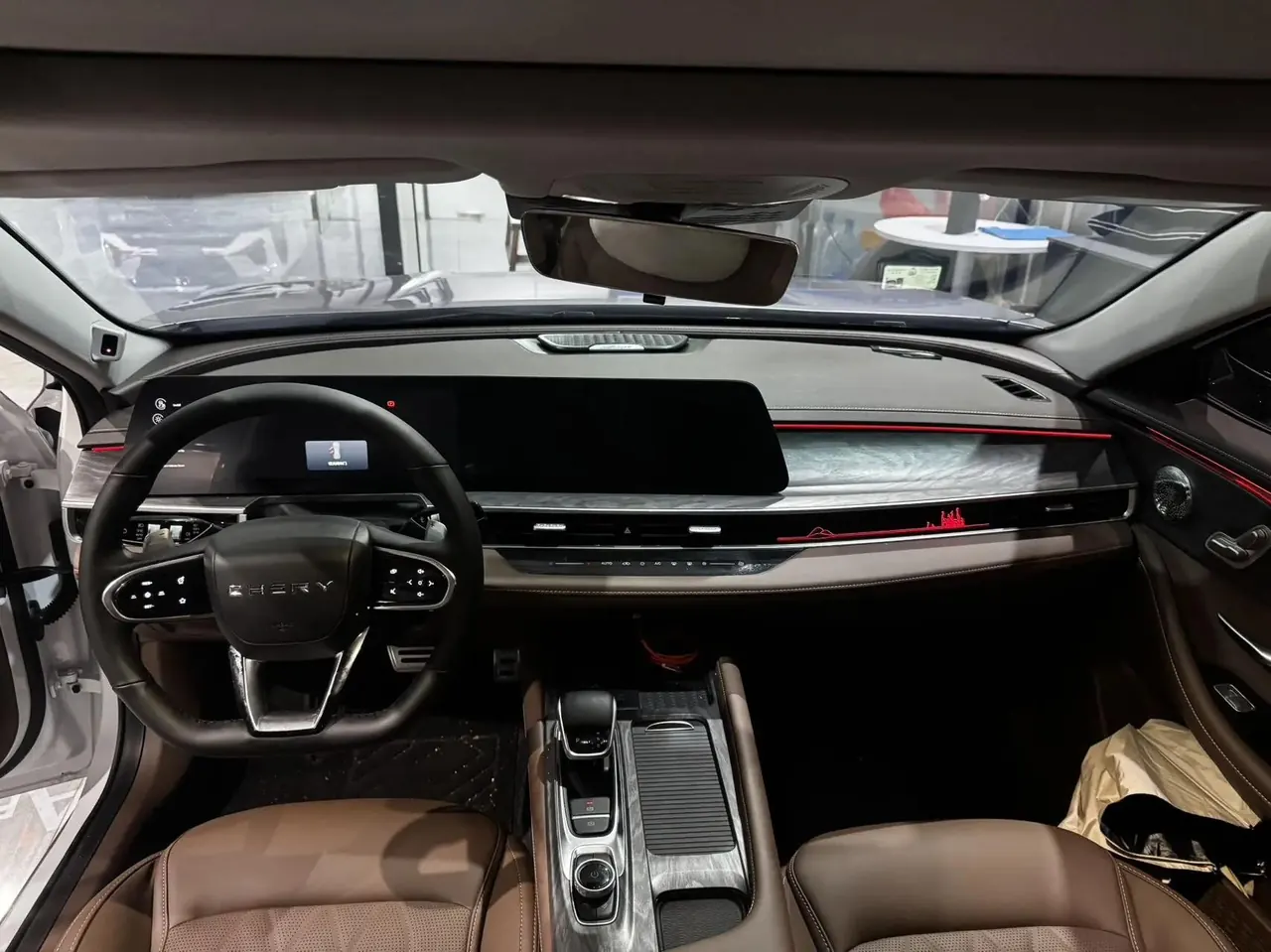 Chery 2025 Erez 8 2.0T Royal Automatic 6