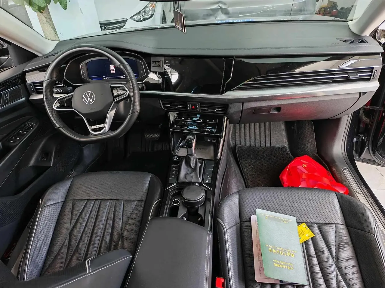 Volkswagen 2023 Passat 2.0TSI 330TSI Star Deluxe Edition (Modified) Automatic Gear 5