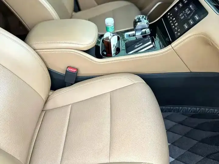 Li ONE 2021 Range-Extended 6-Seater Version 5