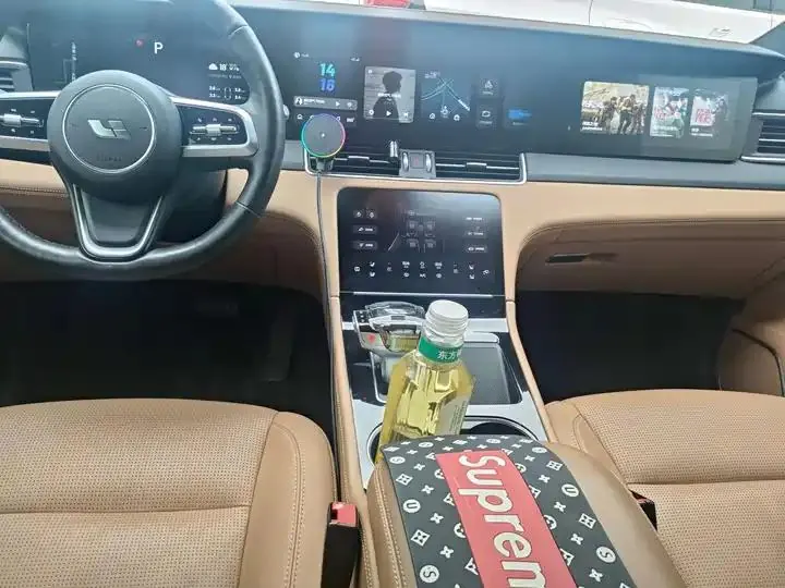 Li ONE 2021 Range-Extended 6-Seater Version 6