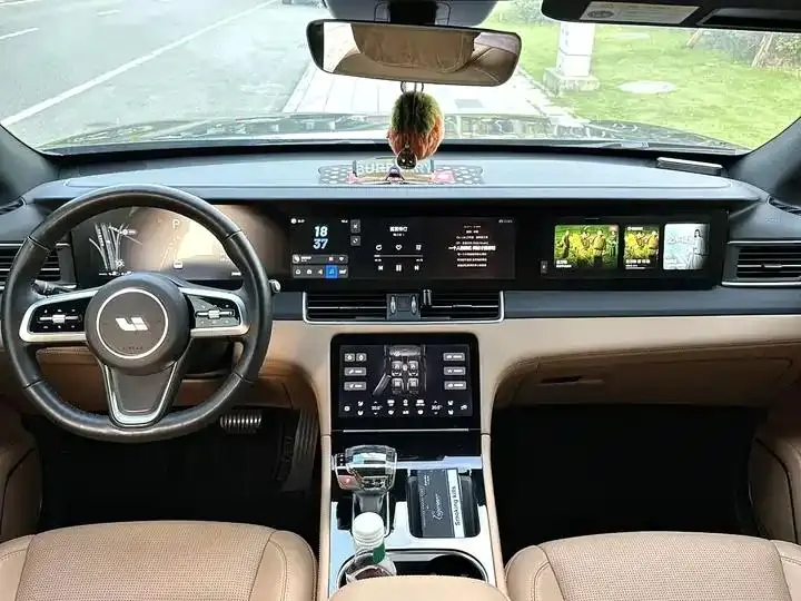 Li ONE 2021 Range-Extended 6-Seater Version 9