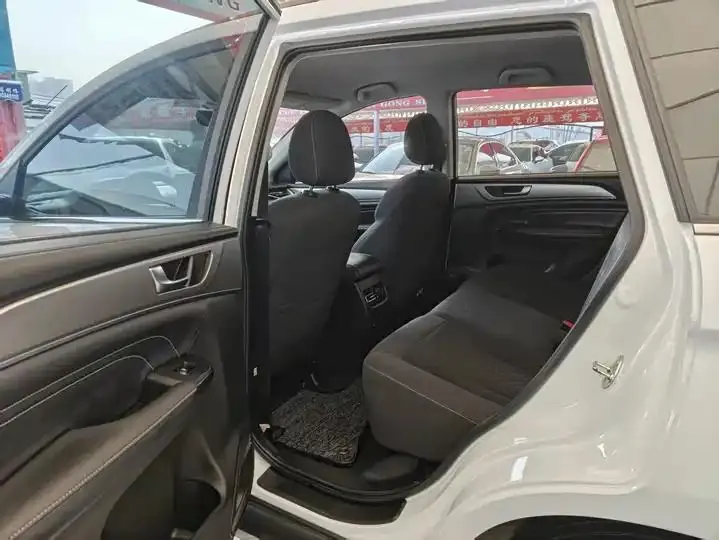 Haval M6 2021 PLUS 1.5T DCT Elite Smart Union 5
