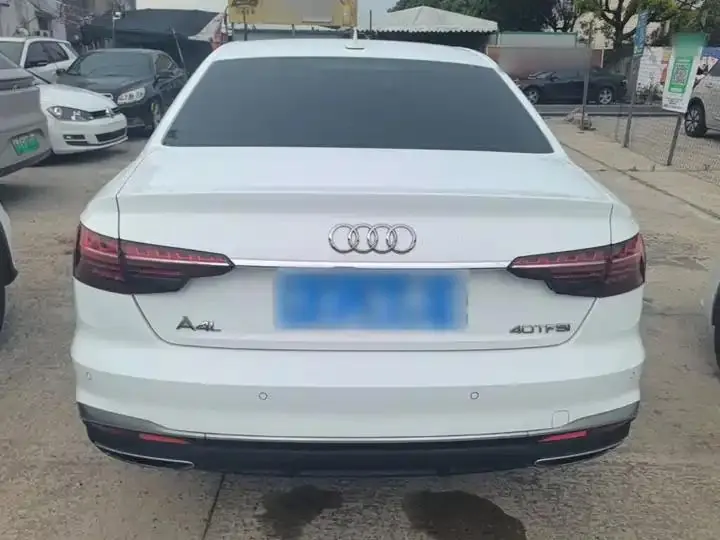 Audi A4L 2022 model 40 TFSI Sporty Style version 6