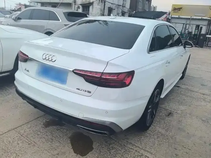 Audi A4L 2022 model 40 TFSI Sporty Style version 7