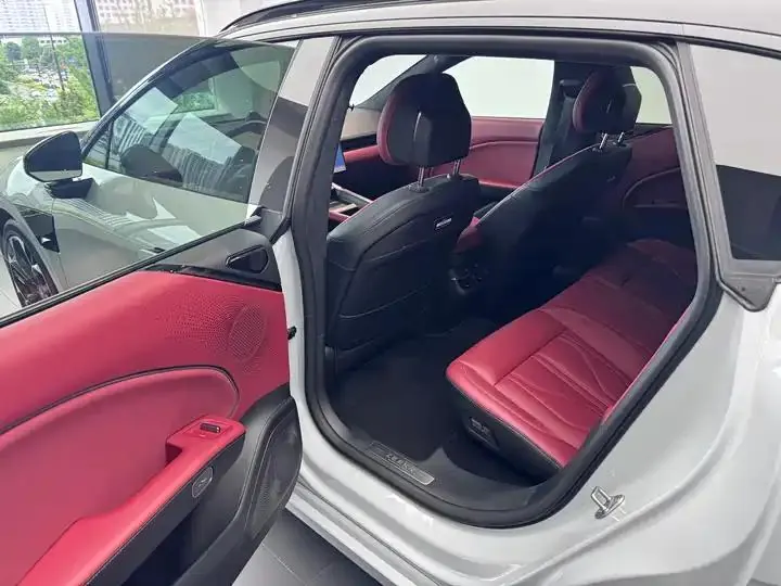 Zeekr 007GT 2025 four-wheel drive intelligent driving version 75kWh 2