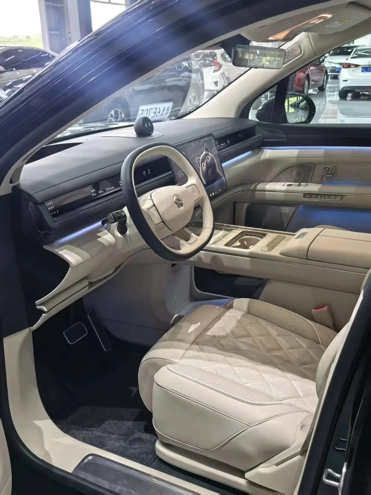 NIO 2026 ES8 6‑Seater Executive Luxury Edition Automatic Transmission 10