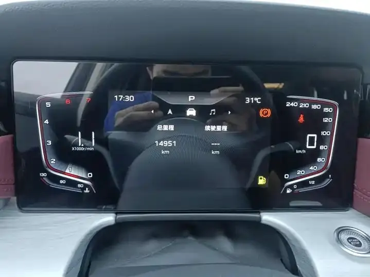 HongQi H5 2025 1.5T DCT Flag Rhyme Edition 14