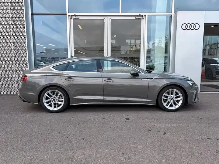 Audi A5 (Imported) 2024 Sportback 40 TFSI Fashion Dynamic 3