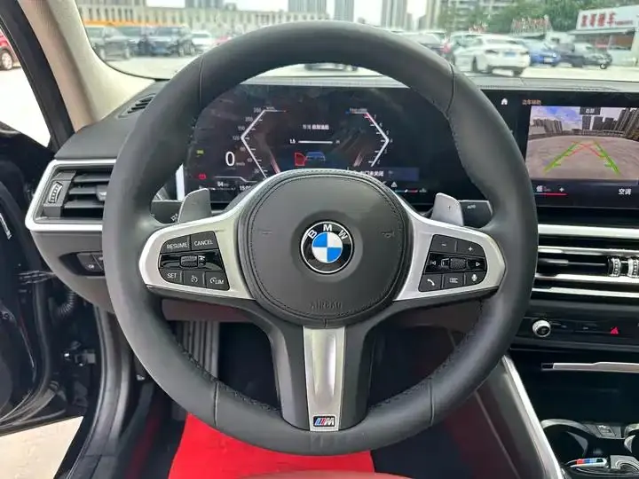 BMW 3 Series 2023 model 320Li M Sport Package 14