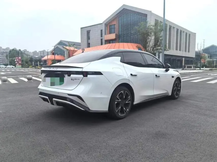 LYNK&amp;CO 2026 LYNK&amp;CO 07 EM-P 1.5T 126 Long-Range Ultra Automatic 5