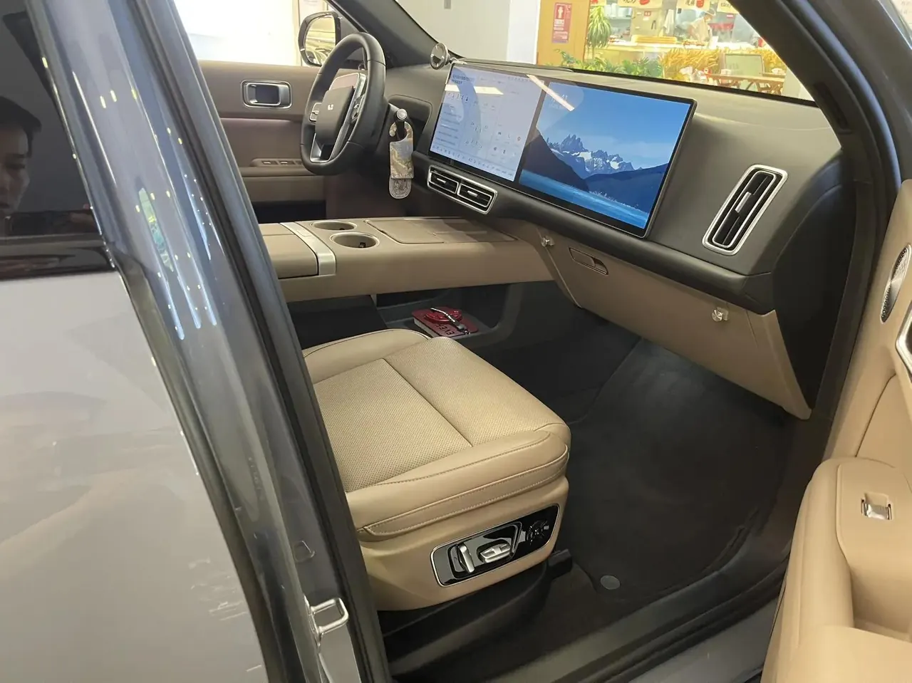 Li 2025 L7 Ultra Smart New Edition Automatic Gear 3