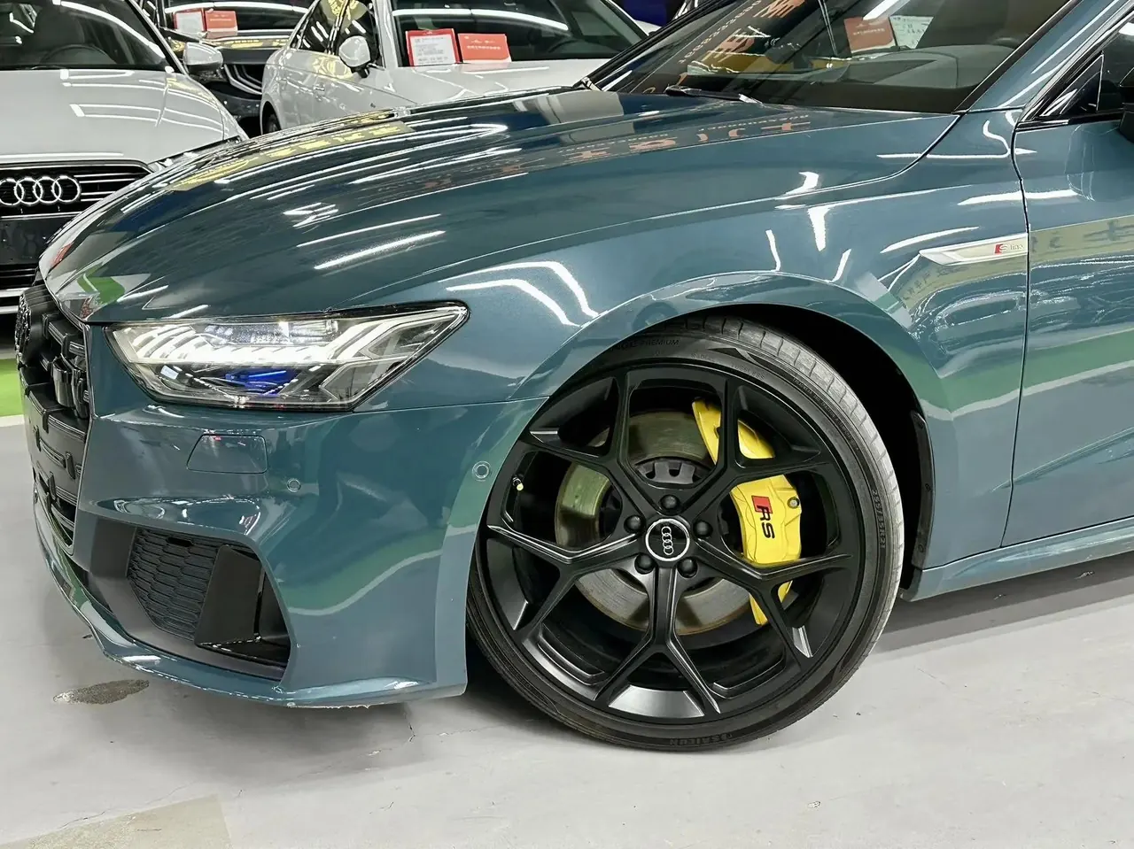 Audi A7L 2022 55 TFSI quattro S-line edition executive Edition 6