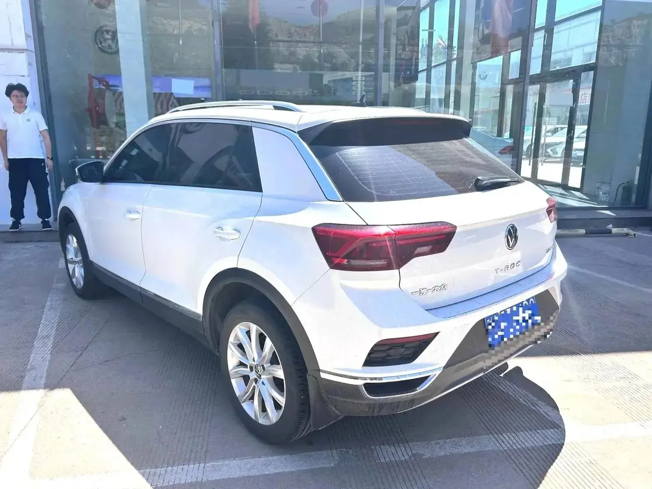 T-ROC 2022 280TSI DSG Front-Wheel-Drive Elite PLUS 4