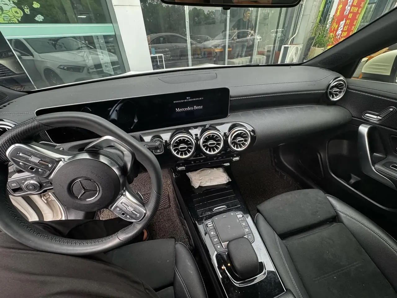Mercedes Benz A- Class 2020 model facelift A 200 L Sport Sedan Luxury Edition 6