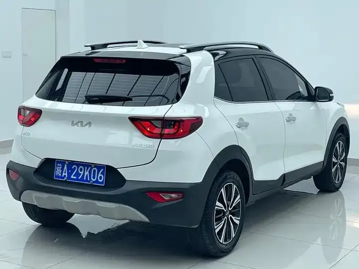 Yi run 2021 1.4L CVT fun skylight 3