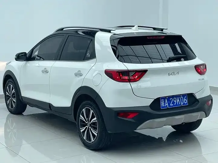 Yi run 2021 1.4L CVT fun skylight 4