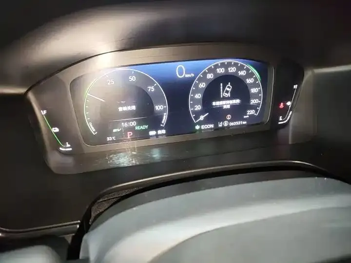 Honda CR-V New Energy 2023 2.0L e:PHEV Leading Edition 12