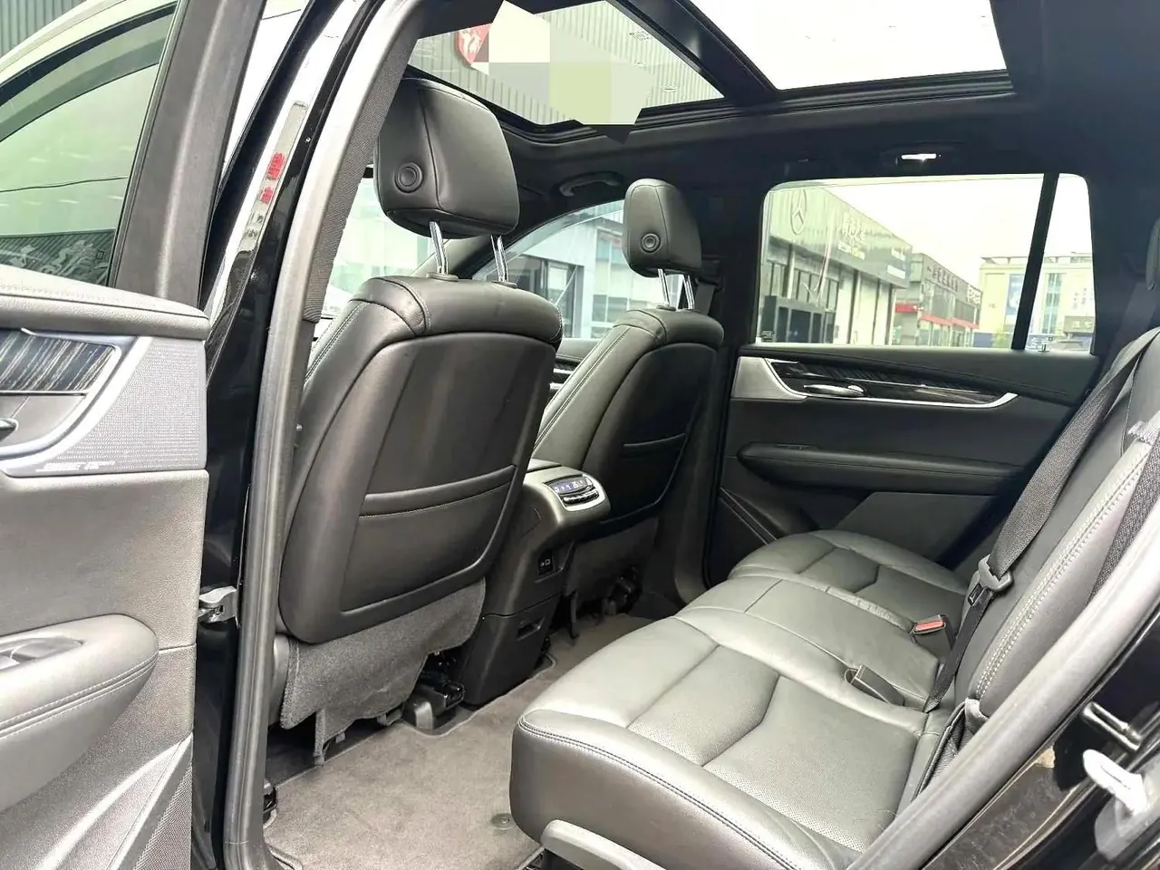 Cadillac XT6 2020 28T 7-seat 4-wheel drive leading model 6