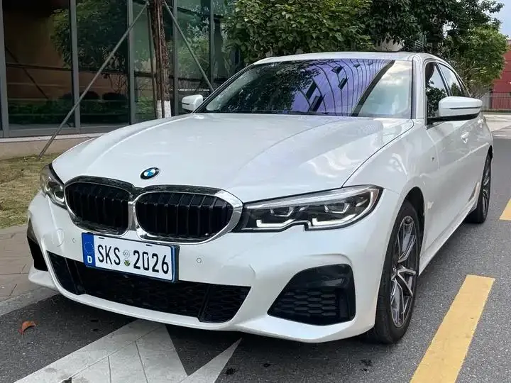 BMW 3 Series 2021 320Li M Sports Suit - View 1