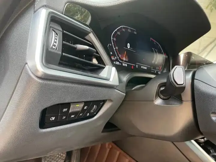 BMW 3 Series 2021 320Li M Sports Suit 10