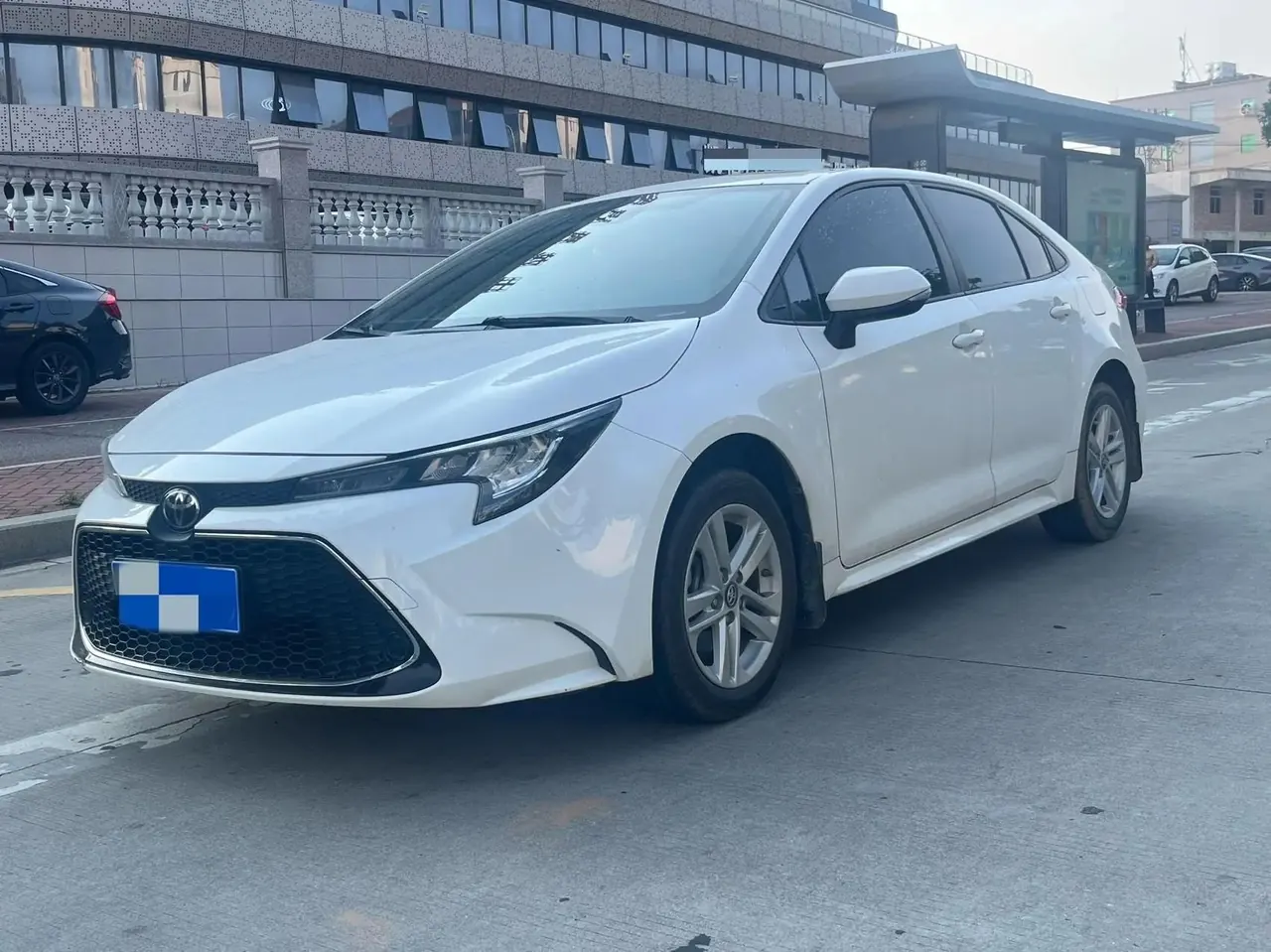 Levin 2022 185T CVT Luxury Edition - View 1
