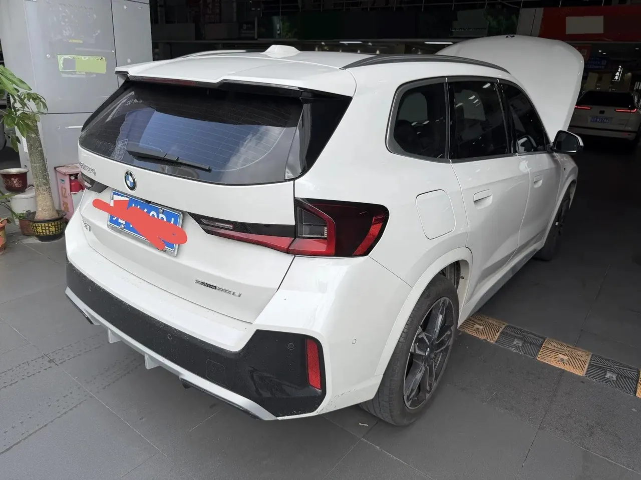 BMW 2024 X1 sDrive25Li 2.0T M Sport Package Automatic 5