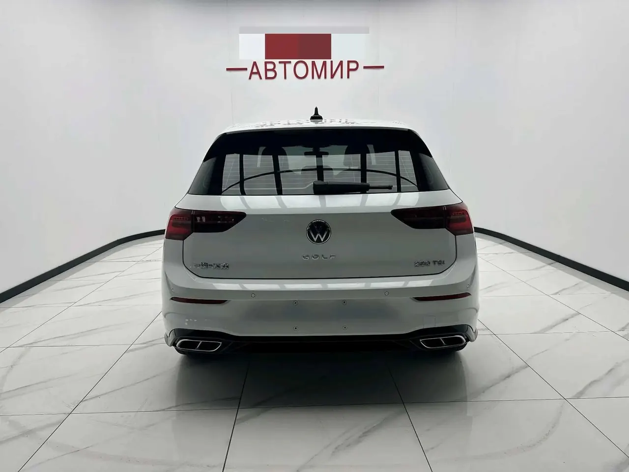 Volkswagen 2023 Golf 8 R-Line 1.4TSI 280TSI Lite Automatic 10
