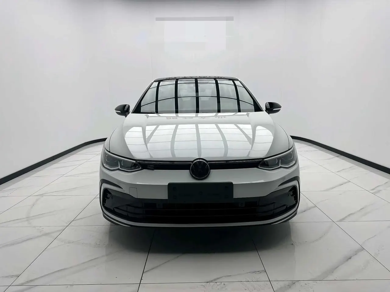 Volkswagen 2023 Golf 8 R-Line 1.4TSI 280TSI Lite Automatic 2