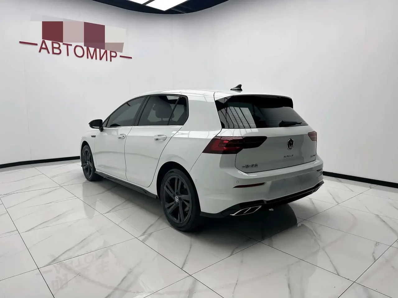 Volkswagen 2023 Golf 8 R-Line 1.4TSI 280TSI Lite Automatic 8