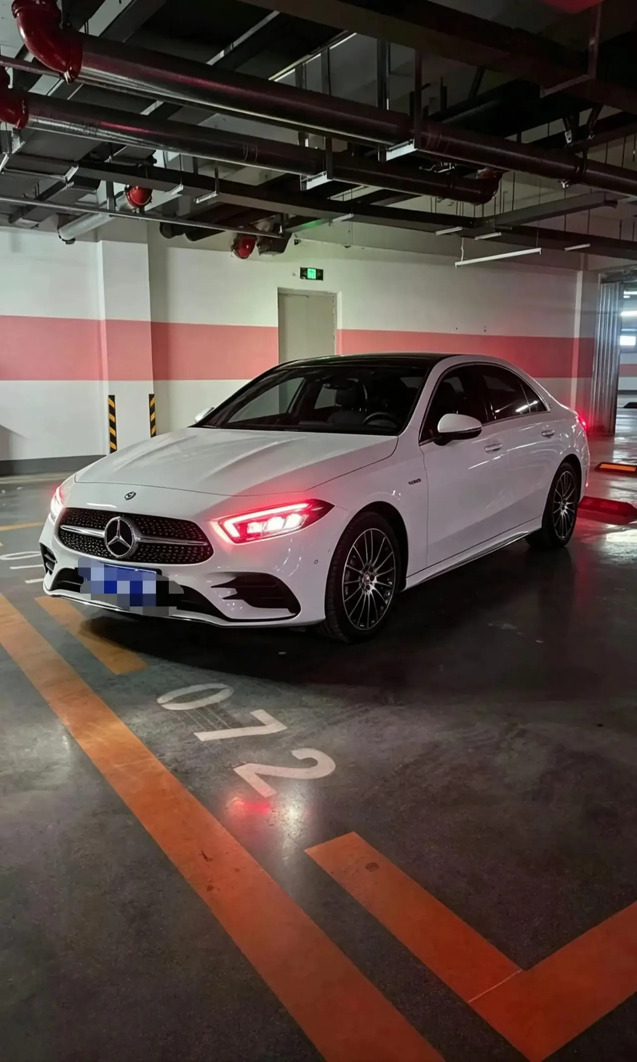 Mercedes Benz Class A 2022 A 200 L Sports Car Fashion Model - View 1