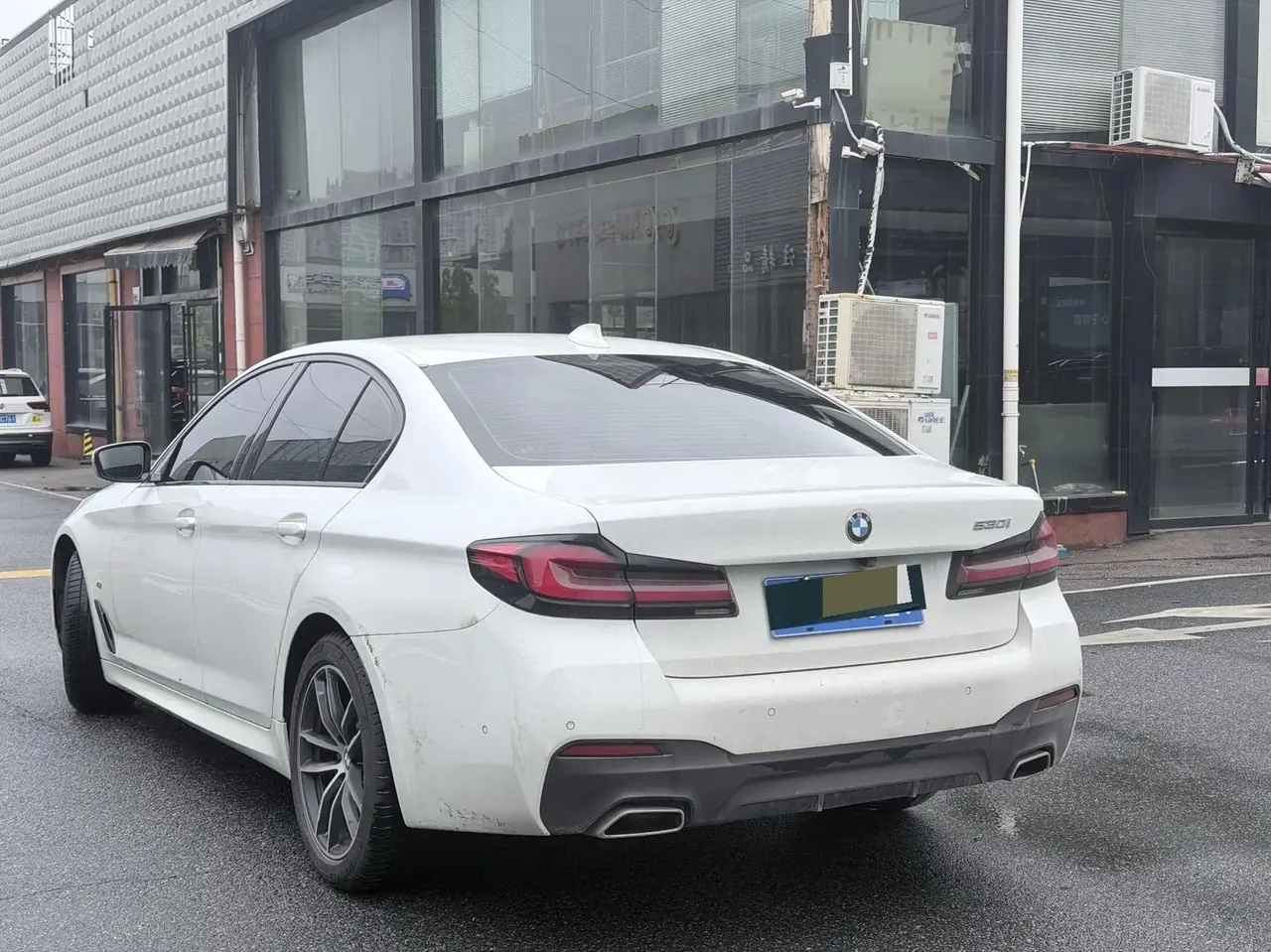 BMW 5 Series (Imported) 2022 525i M Sports Suit 10