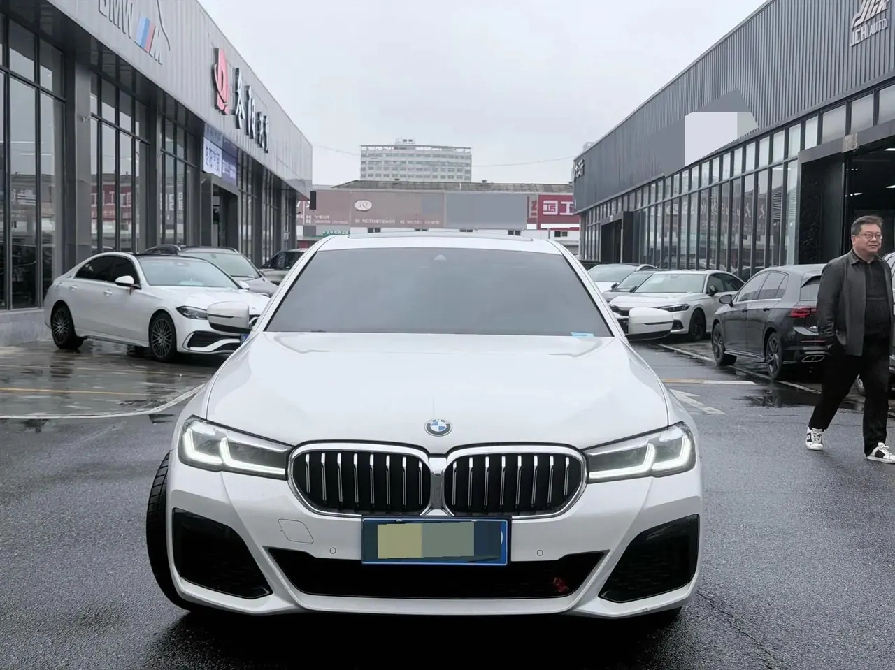 BMW 5 Series (Imported) 2022 525i M Sports Suit 2