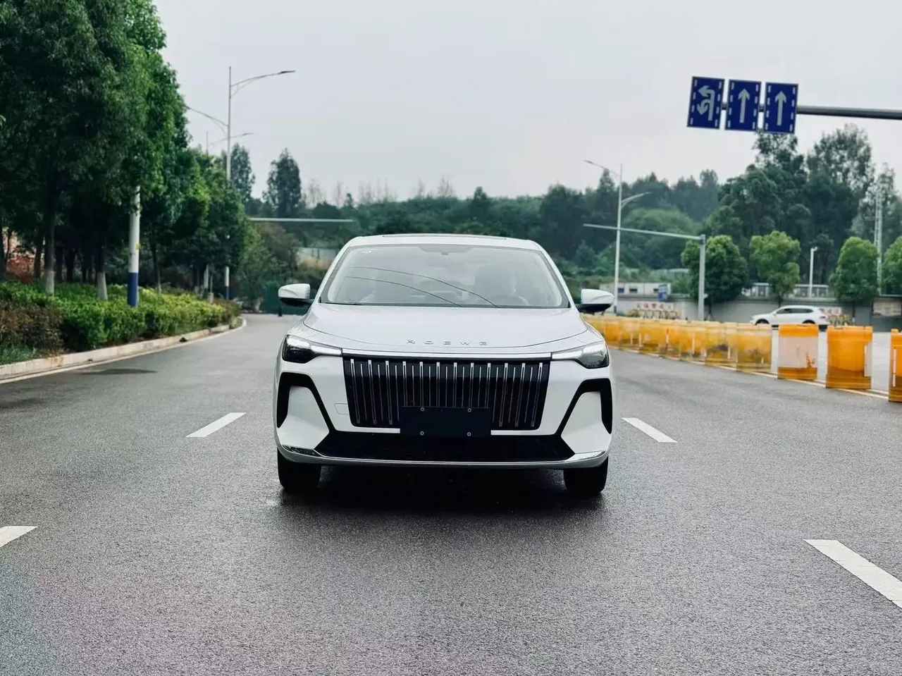 Roewe 2026 i6 1.5 stepless long-term automatic gear 4