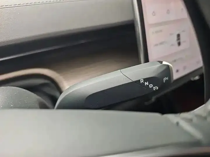 ChangAn QiYuan A07 2024 Pure Electric Fragrance Edition 515 Honorable Model 14