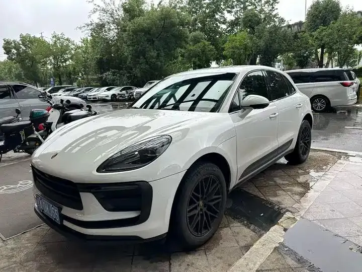 Открыть галерею: Macan 2024 Macan 2.0T