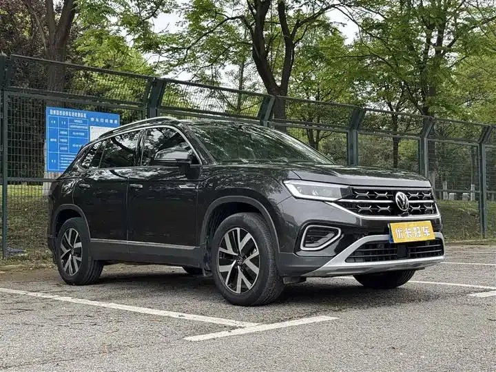 Tangyue 2024 330TSI Front-Wheel-Drive Luxury Plus Upgrade Version 3