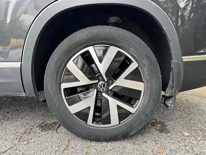 Tangyue 2024 330TSI Front-Wheel-Drive Luxury Plus Upgrade Version 32