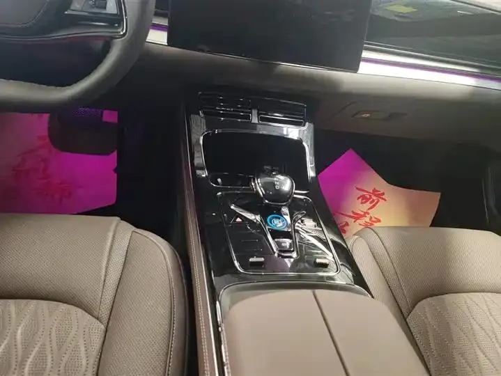 Han 2025 DM-i Intelligent Driving Version, 125km Range, Prestige Model 16