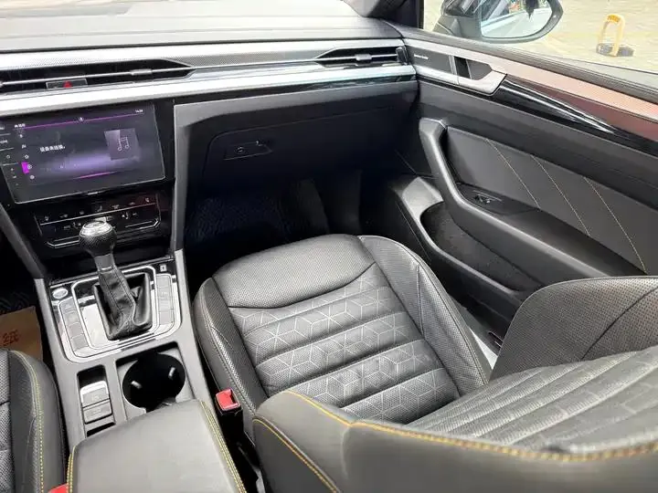 FAW-Volkswagen CC 2023 380TSI eye-catching edition 10