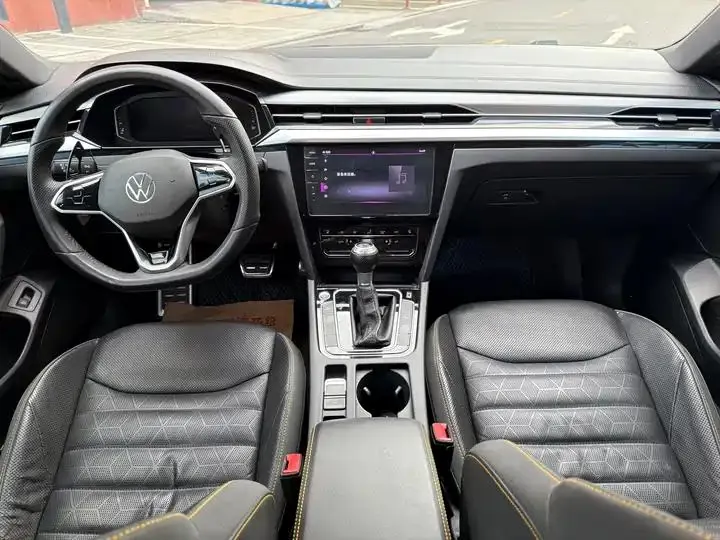 FAW-Volkswagen CC 2023 380TSI eye-catching edition 7