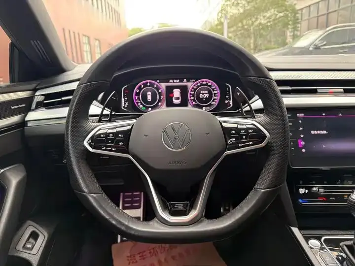 FAW-Volkswagen CC 2023 380TSI eye-catching edition 9