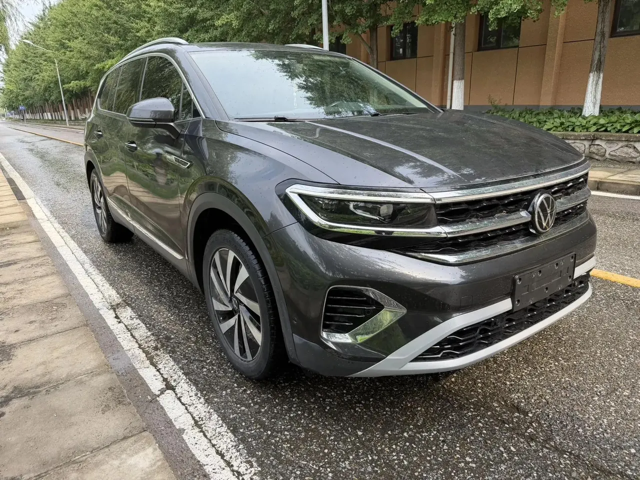 The 2021 380TSI four-wheel drive luxury version Pro 2