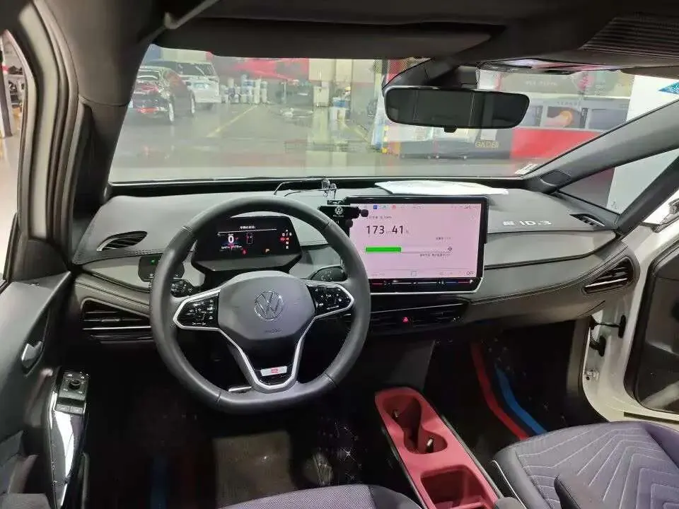 Volkswagen 2025 ID. 3 smart superior version of automatic gear 3