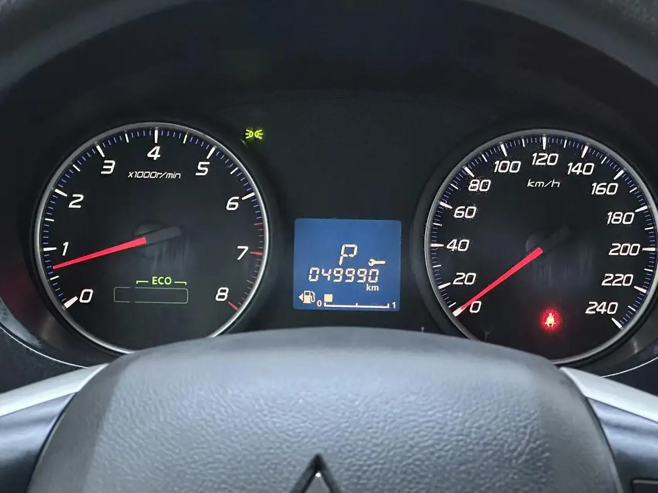 Outlander 2021 model changed to 2.0L two-wheel drive free version 5 seats 16
