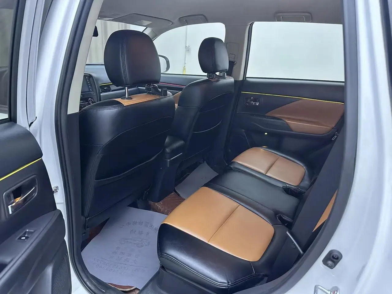 Outlander 2021 model changed to 2.0L two-wheel drive free version 5 seats 8