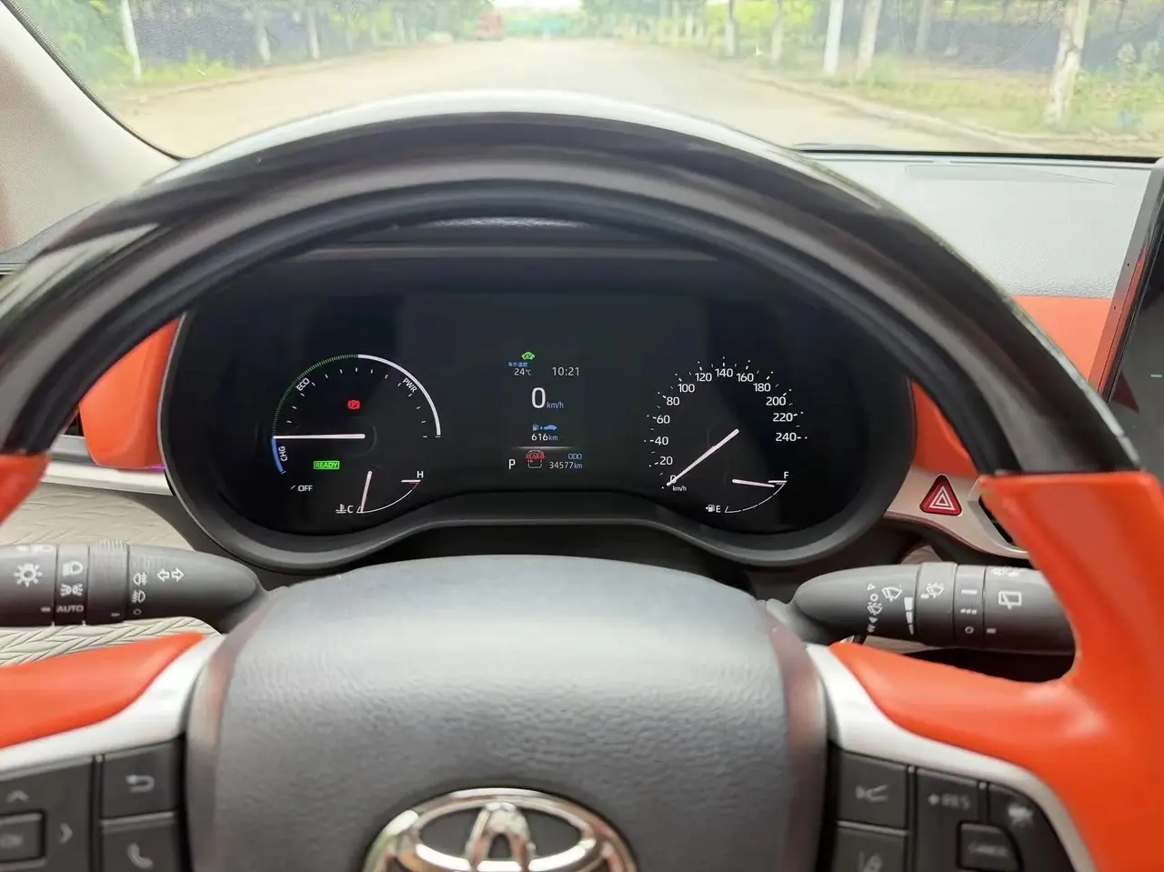 Toyota 2023 Sienna 2.5 CVT Comfort Edition Automatic 7